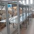 Scaffalatura media portata con piani in legno